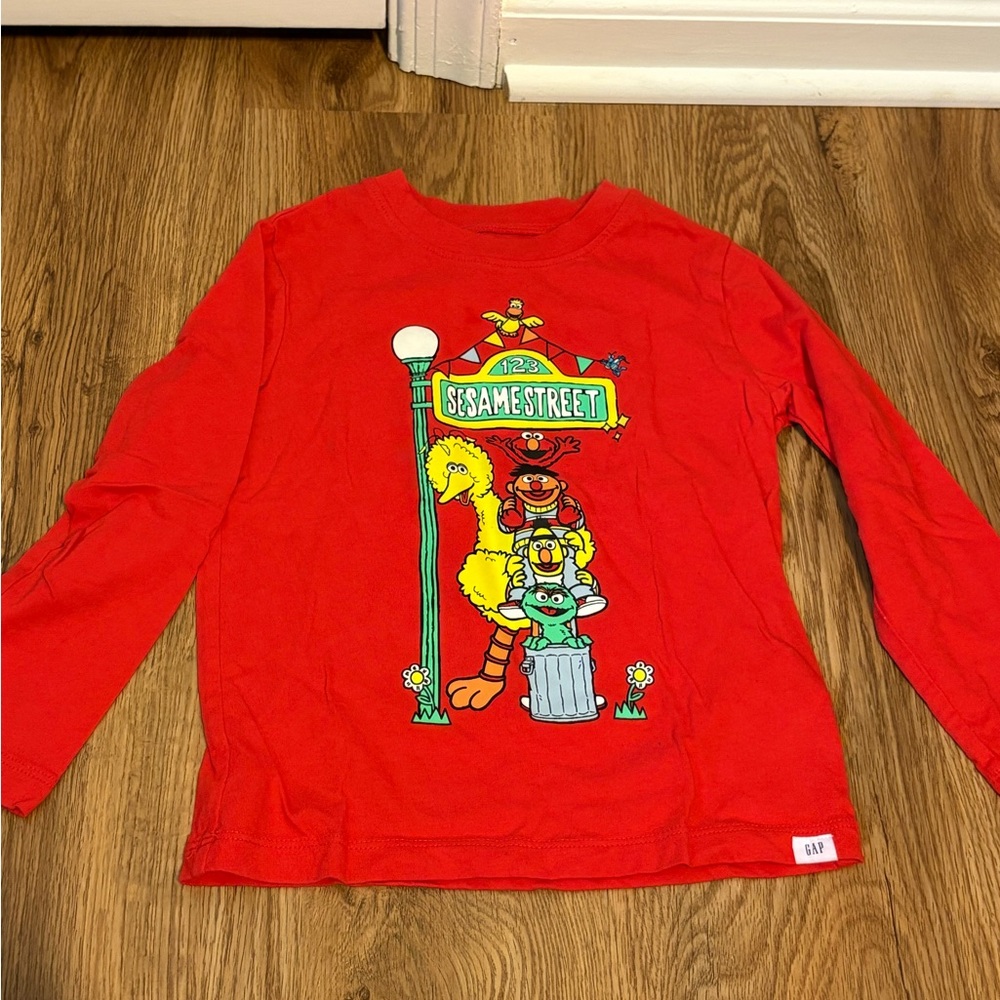 baby GAP x Sesame Street Long-Sleeve Tee